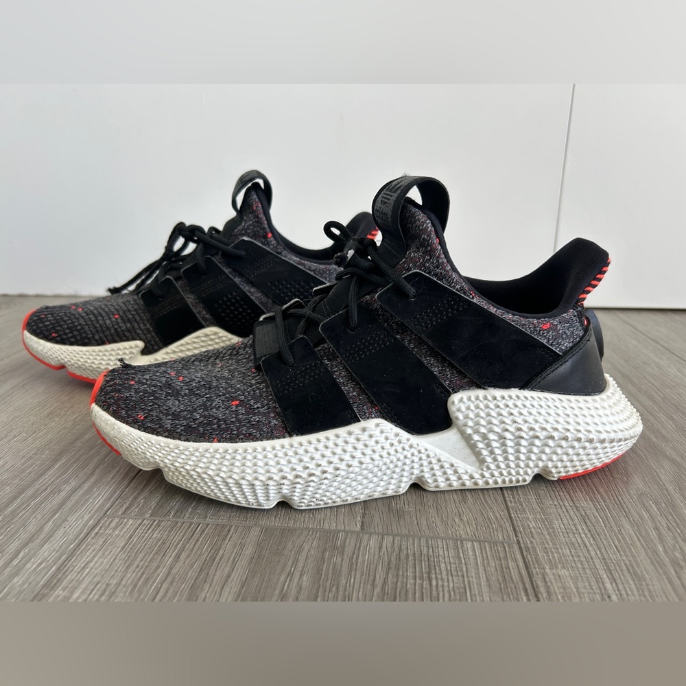 Adidas Prophere Sneakers – Men’s Size 9 – Black/Red Knit